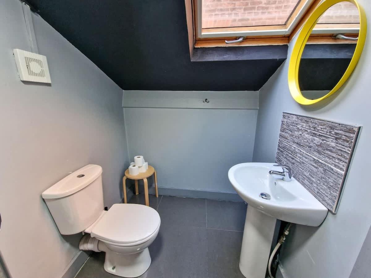 Flat Sleeps 8 By Superhost Manchester
